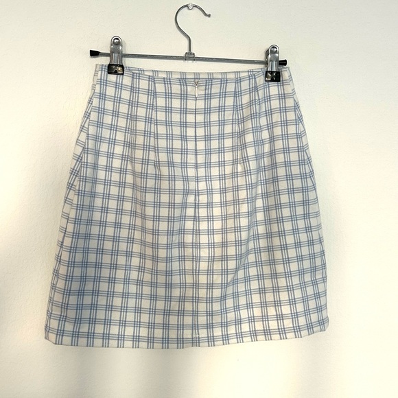 Brandy Melville Blue and White Plaid Mini Skirt - Picture 3 of 5